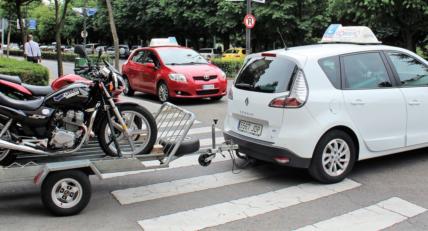 autoescuela cordero motos en León